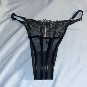 Tanga Victoria secret neuf avec étiquette